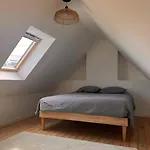 Maison Bretonne Renovee A Neuf - Terrasse Plein Sud - Proche Plage