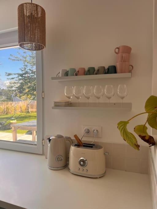 Maison Bretonne Renovee A Neuf - Terrasse Plein Sud - Proche * Perros-Guirec